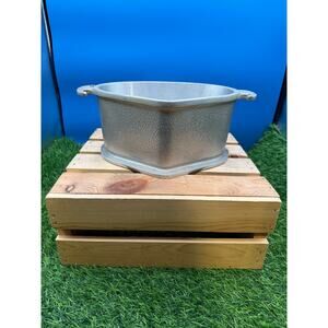 Vintage Guardian Service Cast Aluminum Triangle/Heart-Shaped Pot-7”X9”